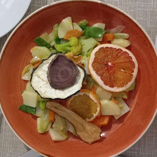L’orticello invernale al vapore croccante ed essicato - Chef Titty - Ristoro Filo Fieno | Orta S. Giulio (NO)
