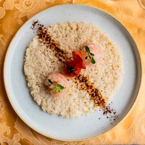 Risotto con polpa di gambero c1 argentino e polvere di liquirizia - Chef Lorenzo Quaranta - Hotel Milan Speranza au Lac