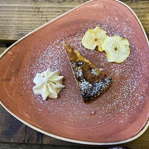 Torta di Mele e cannella - Chef Titty - Ristoro Filo Fieno | Orta S. Giulio (NO)